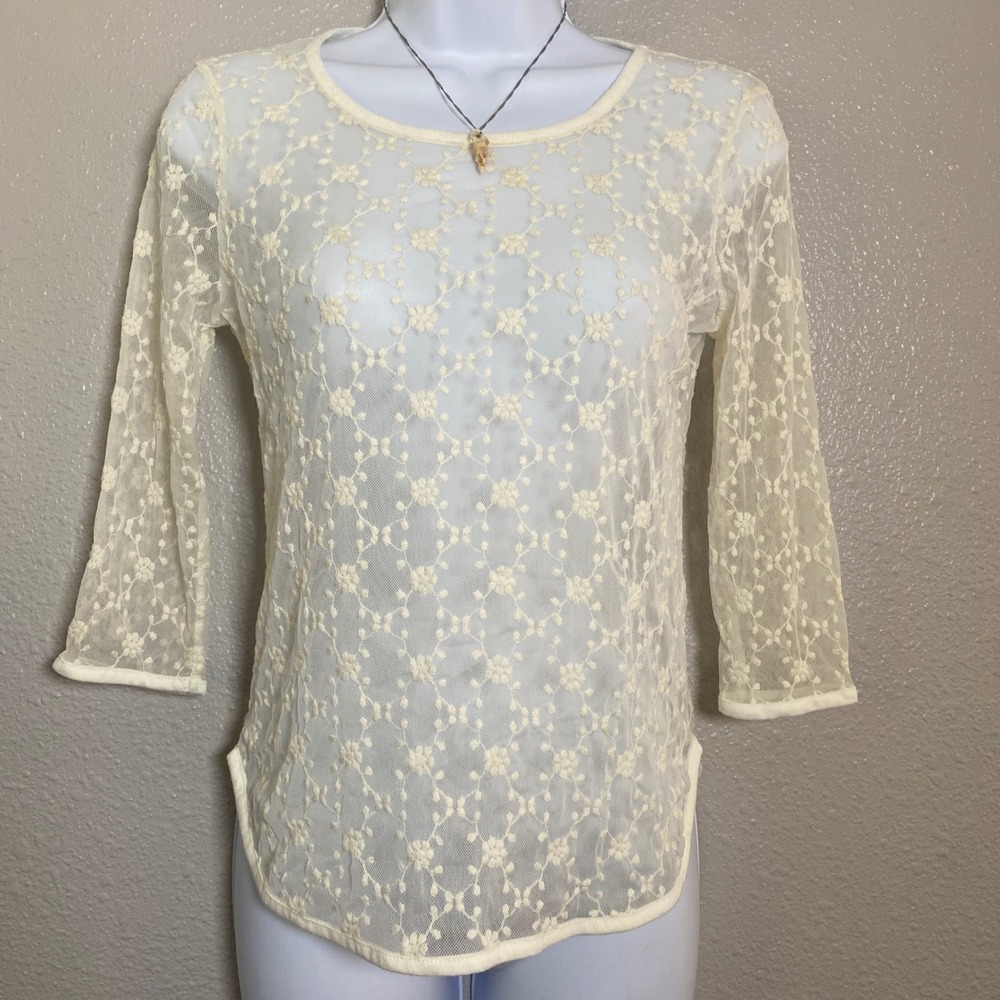 Cream Lace Top Small Sheer‎ Summer Casual Festival Beach Coquette Dollette Girly